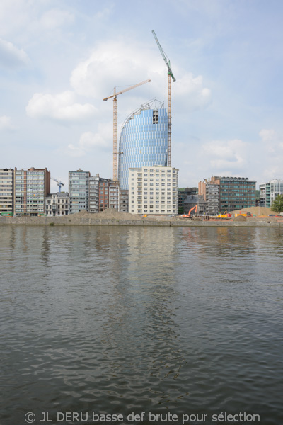 tour des finances à Liège